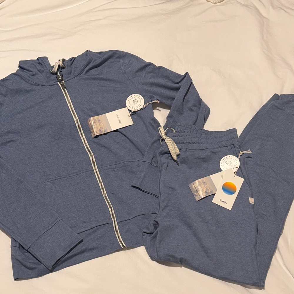 Vuori Blue Quartz Zip-Up Hoodie (S) and Joggers (M) Set